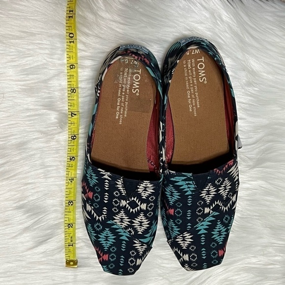 TOM’S Aztec Print Multicolor Women Shoes Sz W7.5 - Picture 16 of 16